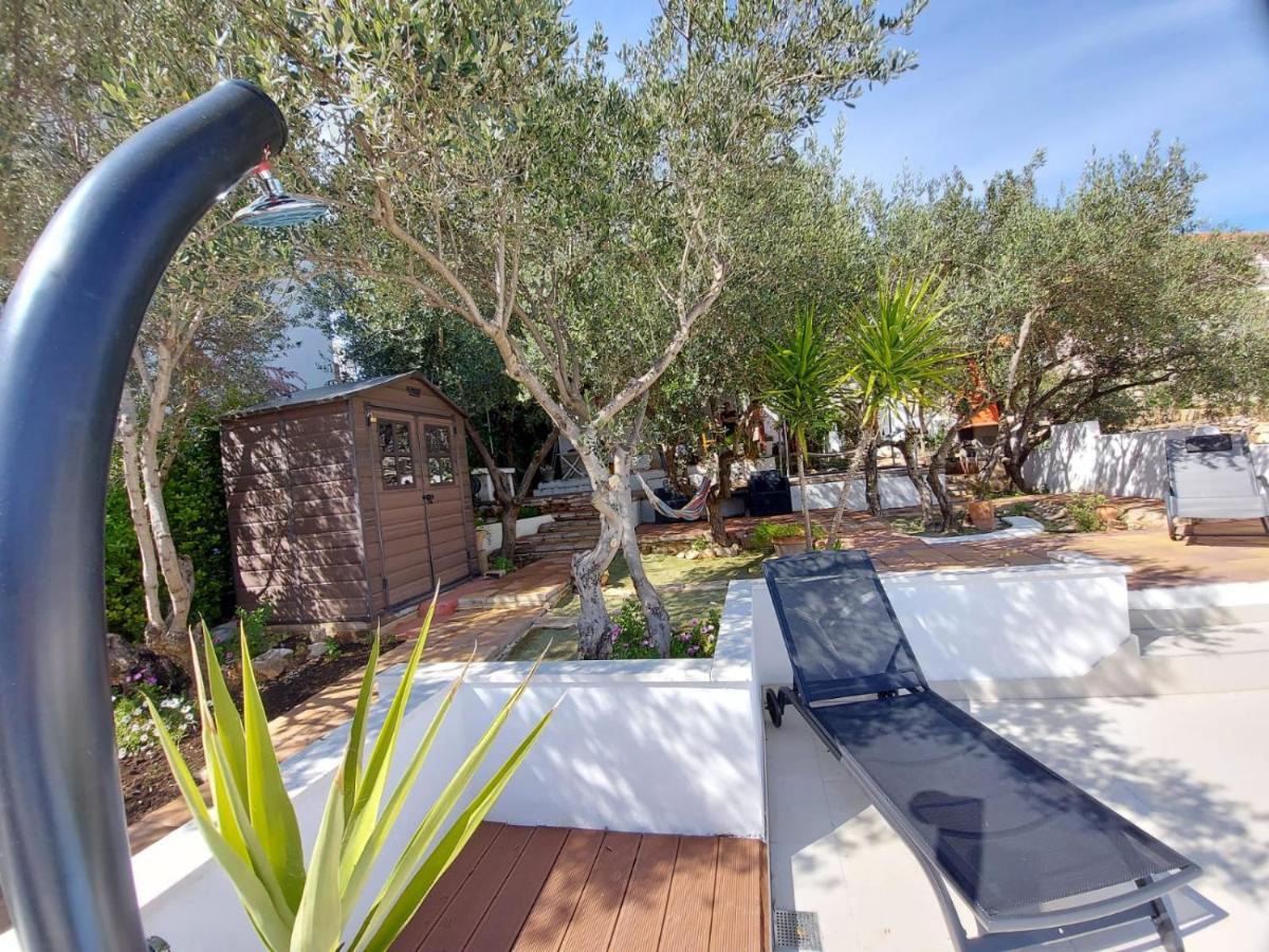 스타리 그라드 House Oliva With Private Pool And Large Garden 빌라 외부 사진