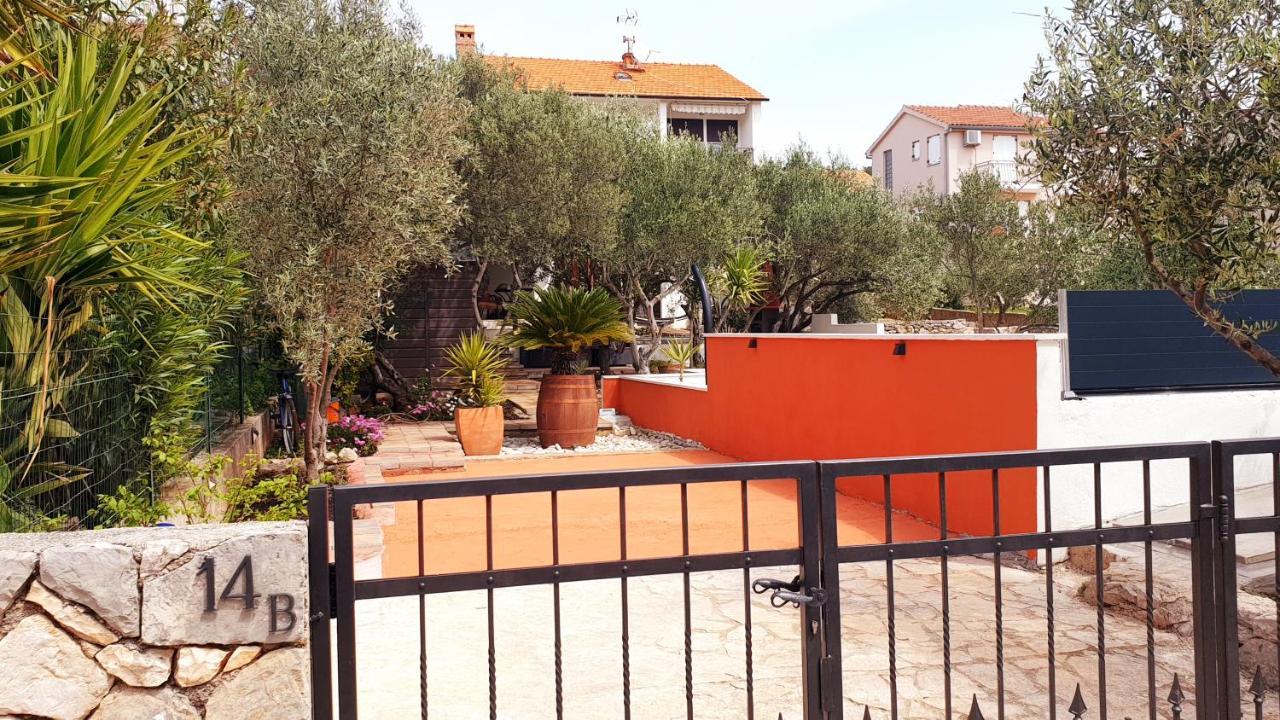 스타리 그라드 House Oliva With Private Pool And Large Garden 빌라 외부 사진
